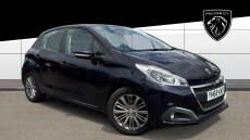 Peugeot 208 1.2 PureTech 82 Signature 5dr [Start Stop] Petrol Hatchback